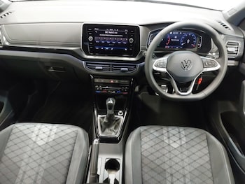 Used Volkswagen T-Cross 2024 for sale - 76358436: Photo