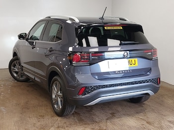 Used Volkswagen T-Cross 2024 for sale - 76358436: Photo