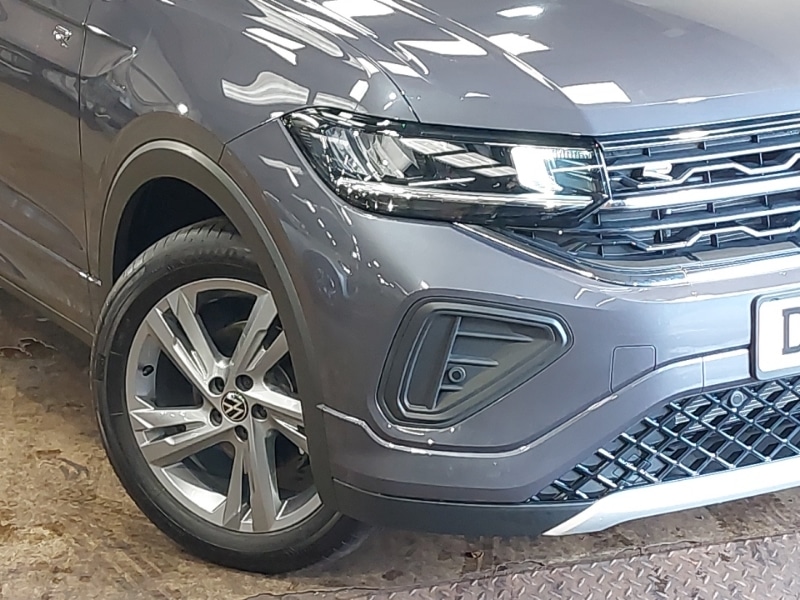 Used Volkswagen T-Cross 2024 for sale - 76358436: Photo 9