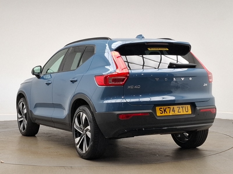 Used Volvo XC40 2024 for sale - 76353841: Photo 3