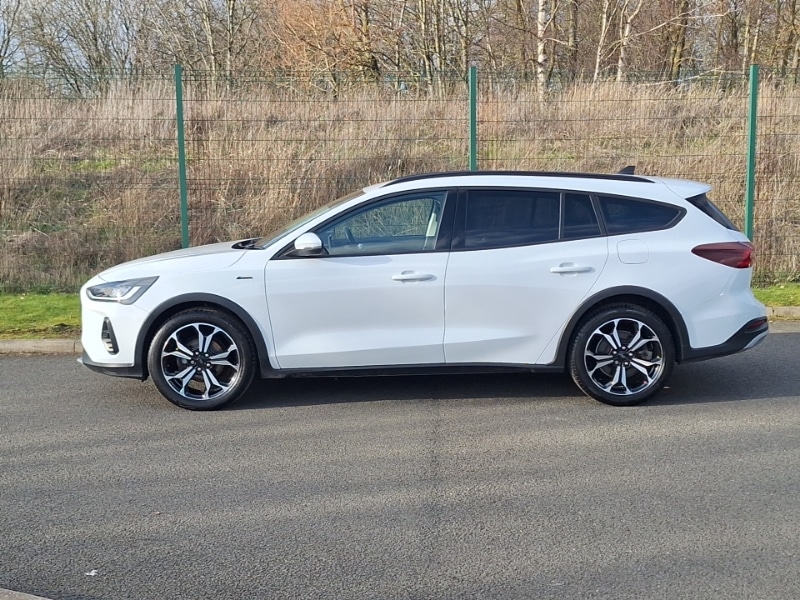 Used Ford Focus 2023 for sale - 77912708: Photo 4