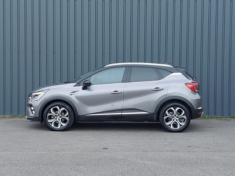 Used Renault Captur 2023 for sale - 77817469: Photo 4