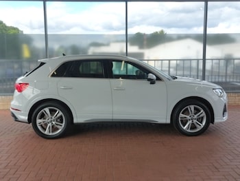 Used Audi Q3 2020 for sale - 76720540: Photo