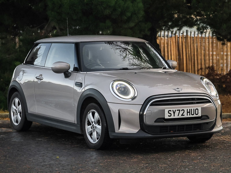 Used MINI Hatch 2022 for sale - 76833971: Photo 1