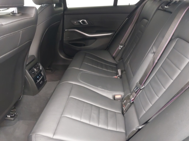 Used BMW 3 Series 2024 for sale - 76365852: Photo 6