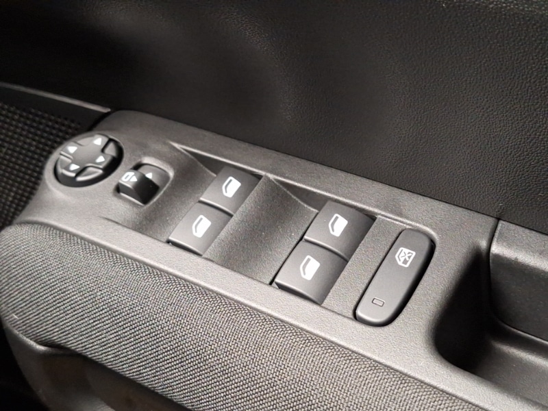 Used Citroen C3 Aircross 2023 for sale - 77190278: Photo 12