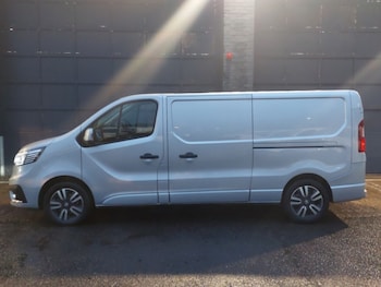 Used Renault Trafic 2023 for sale - 77055366: Photo