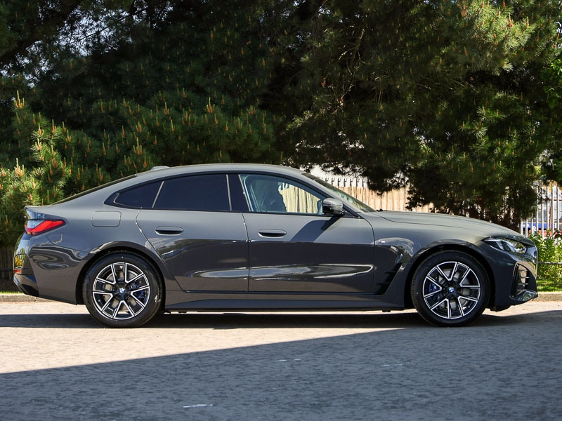 Used BMW i4 2025 for sale - 78085638: Photo 2