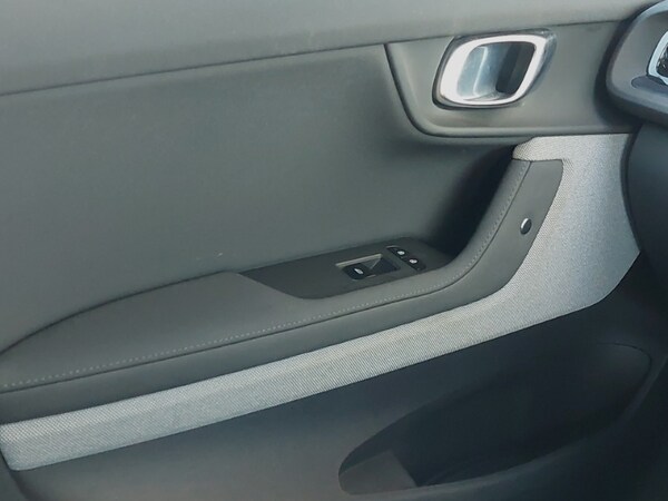 Used Polestar Polestar 2 2022 for sale - 76293759: Photo 11