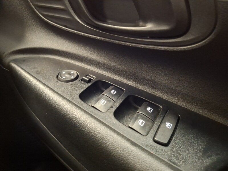 Used Hyundai i20 2023 for sale - 77817131: Photo 12