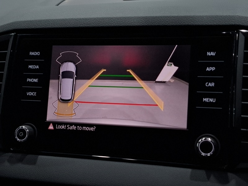 Used Skoda Karoq 2024 for sale - 76816820: Photo 11