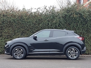 Used Nissan Juke 2024 for sale - 76437635: Photo