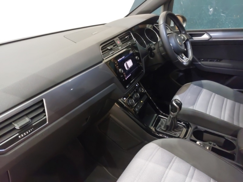 Used Volkswagen Touran 2020 for sale - 77035576: Photo 5