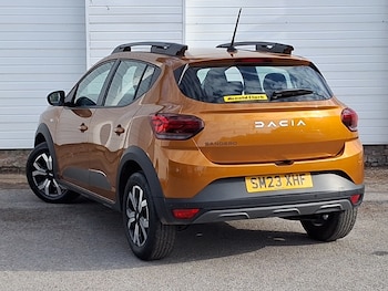 Used Dacia Sandero Stepway 2023 for sale - 79092101: Photo