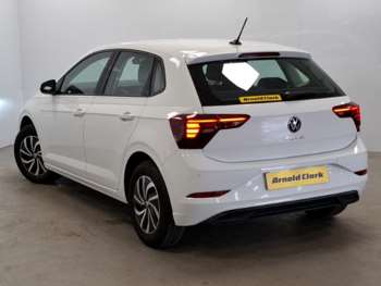 Used Volkswagen Polo 2024 for sale - 75368799: Photo