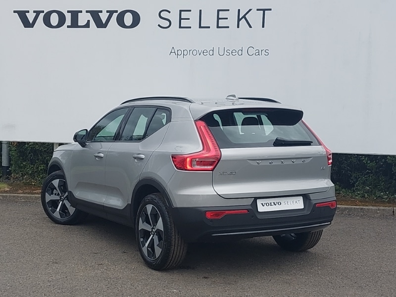 Used Volvo XC40 2025 for sale - 76325209: Photo 3