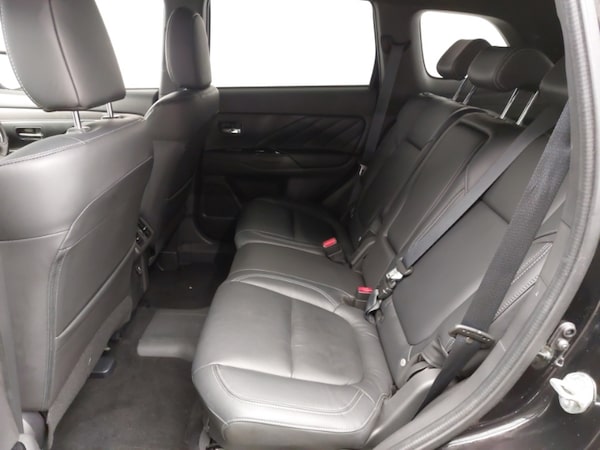 Used Mitsubishi Outlander 2020 for sale - 76318913: Photo 6