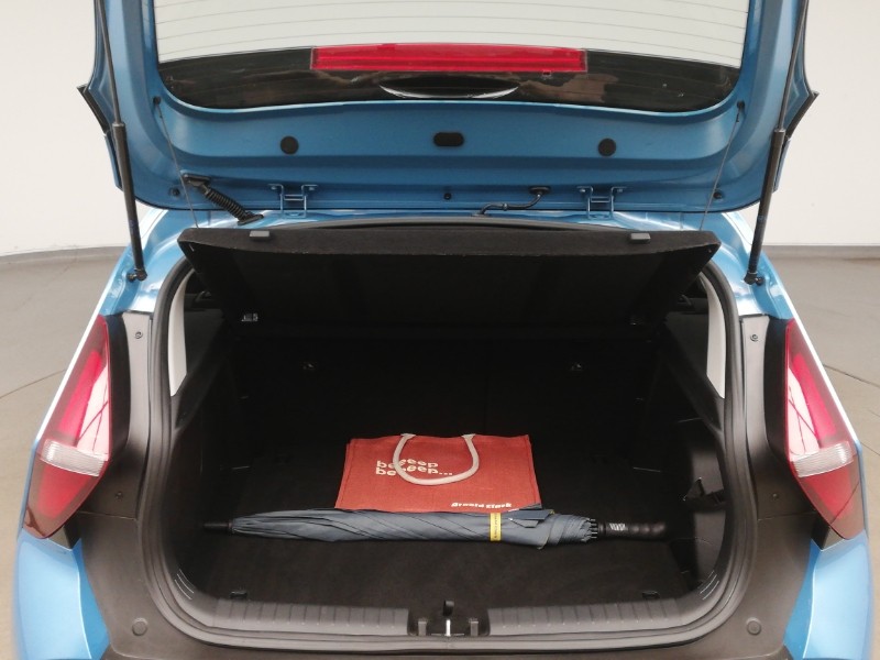 Used Hyundai BAYON 2023 for sale - 76816601: Photo 8