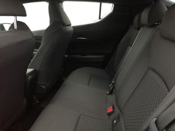 Used Toyota C-HR 2021 for sale - 76301362: Photo 6