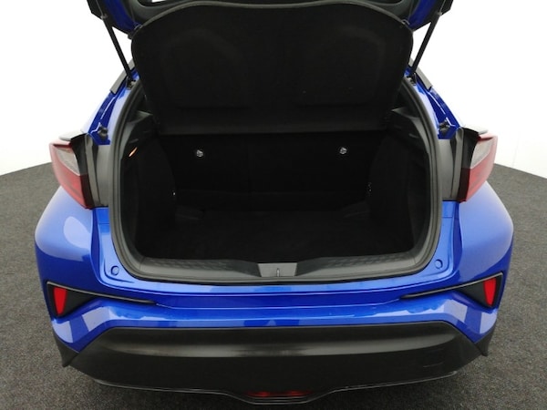 Used Toyota C-HR 2021 for sale - 76301362: Photo 8