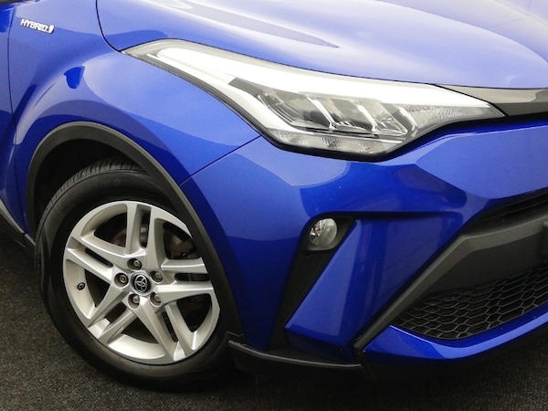 Used Toyota C-HR 2021 for sale - 76301362: Photo 9