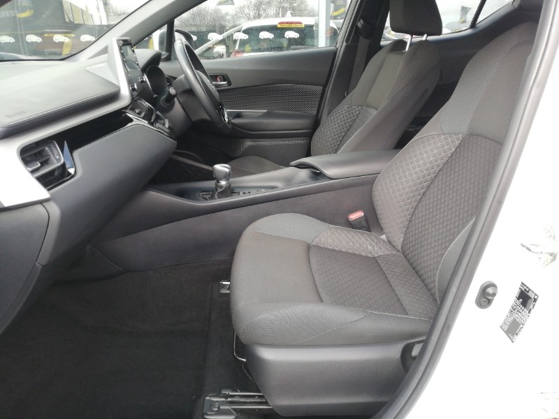 Used Toyota C-HR 2023 for sale - 78014115: Photo 5