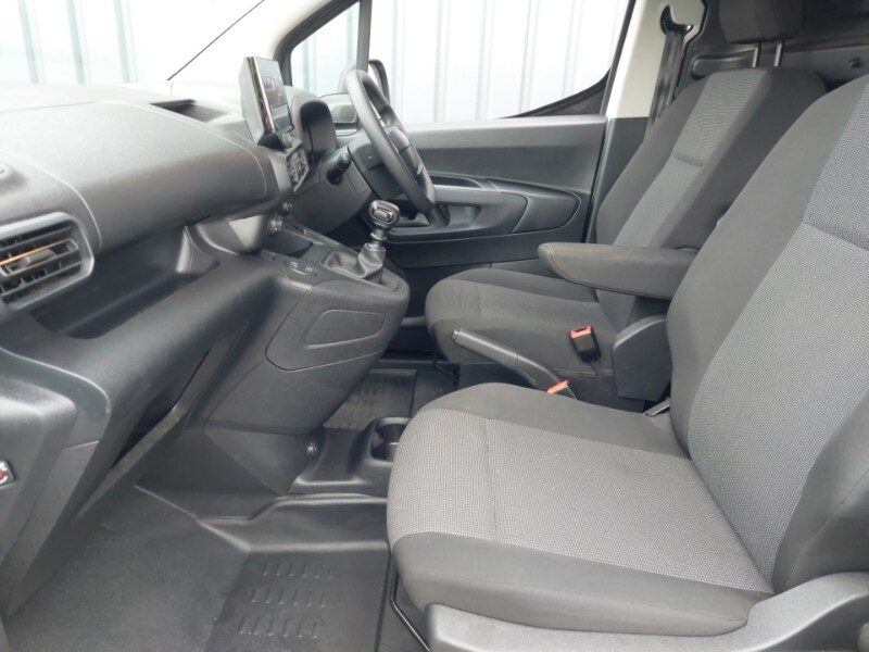 Used Vauxhall Combo 2024 for sale - 76492662: Photo 5