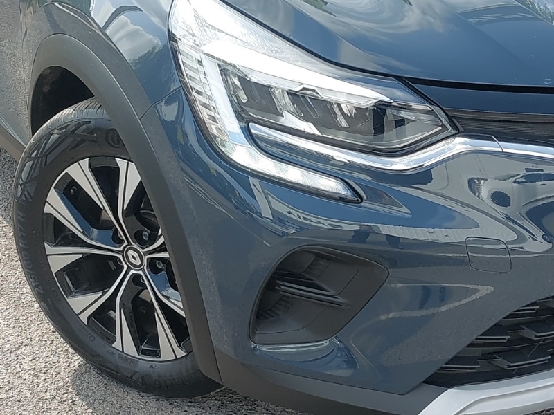 Used Renault Captur 2023 for sale - 76354203: Photo 9