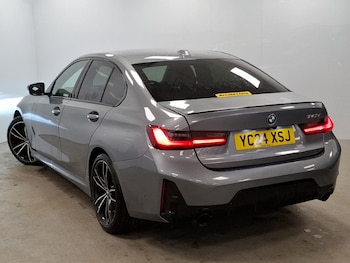 Used BMW 3 Series 2024 for sale - 78343330: Photo