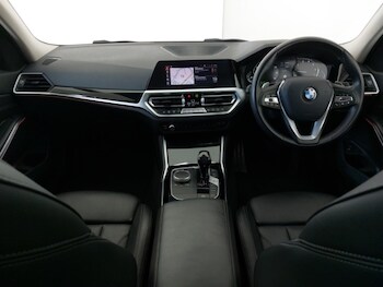 Used BMW 3 Series 2021 for sale - 78071478: Photo