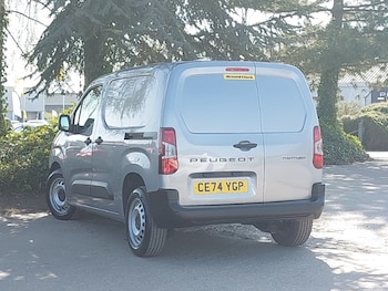 Used Peugeot Partner 2024 for sale - 75408599: Photo