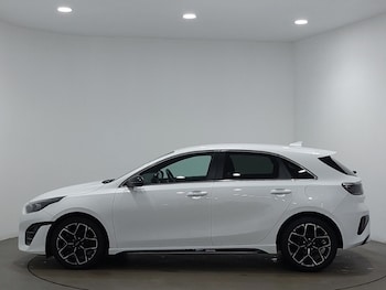 Used Kia Ceed 2024 for sale - 76083141: Photo