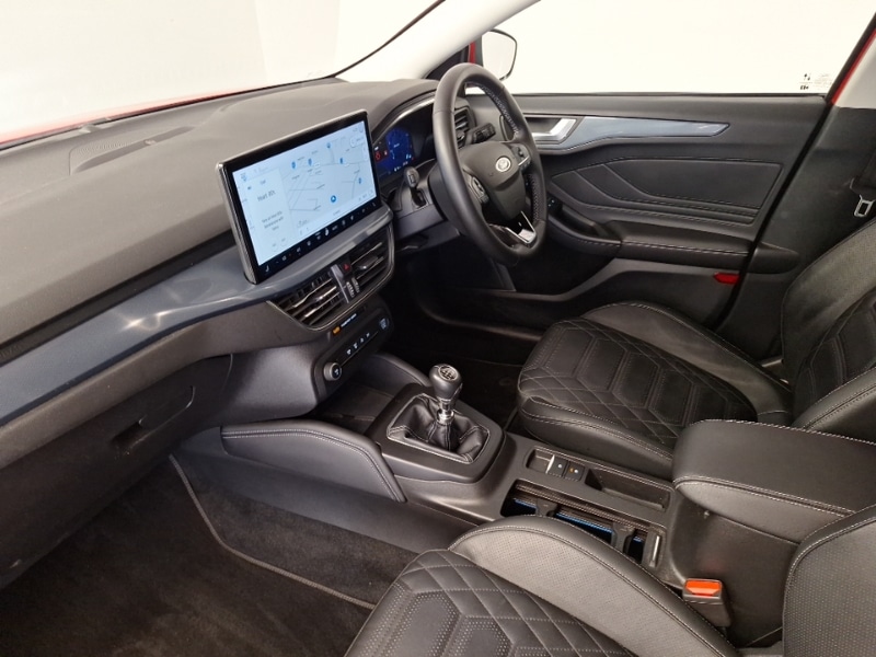 Used Ford Focus 2022 for sale - 77105032: Photo 5