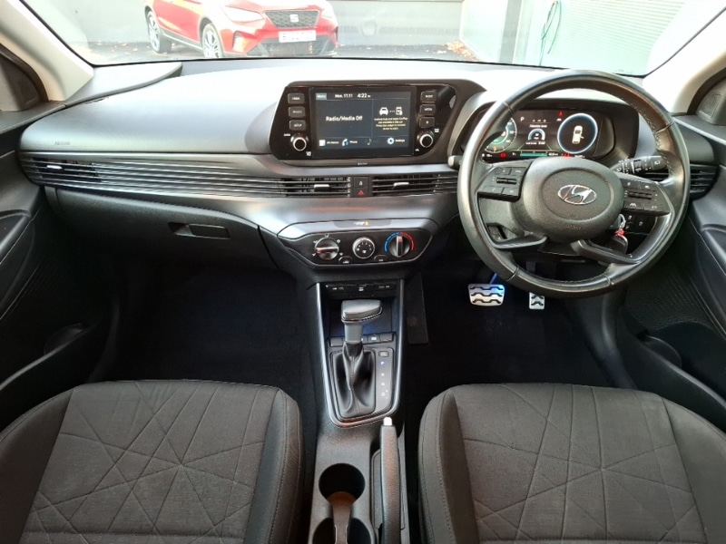 Used Hyundai BAYON 2022 for sale - 76639965: Photo 2