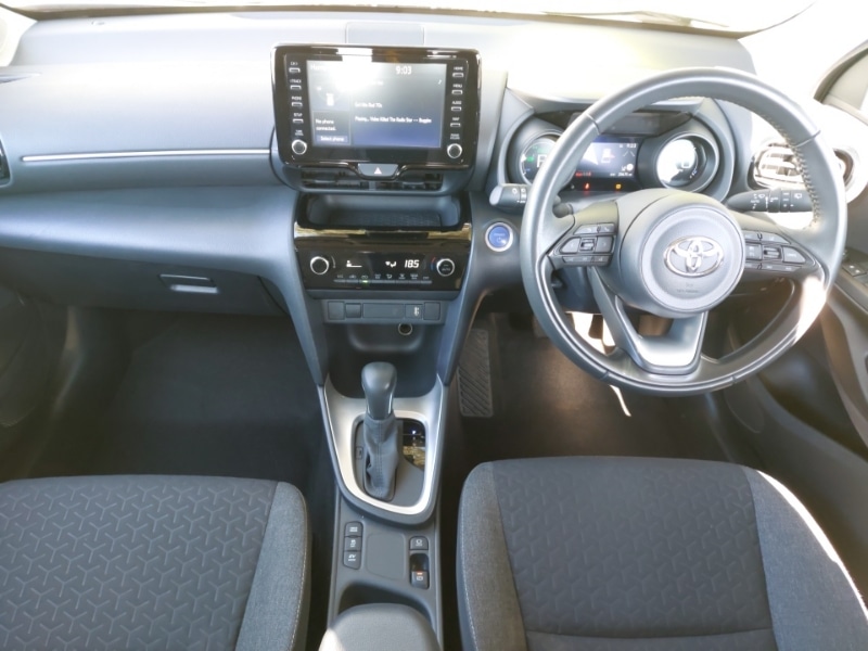 Used Toyota Yaris Cross 2023 for sale - 78211659: Photo 2