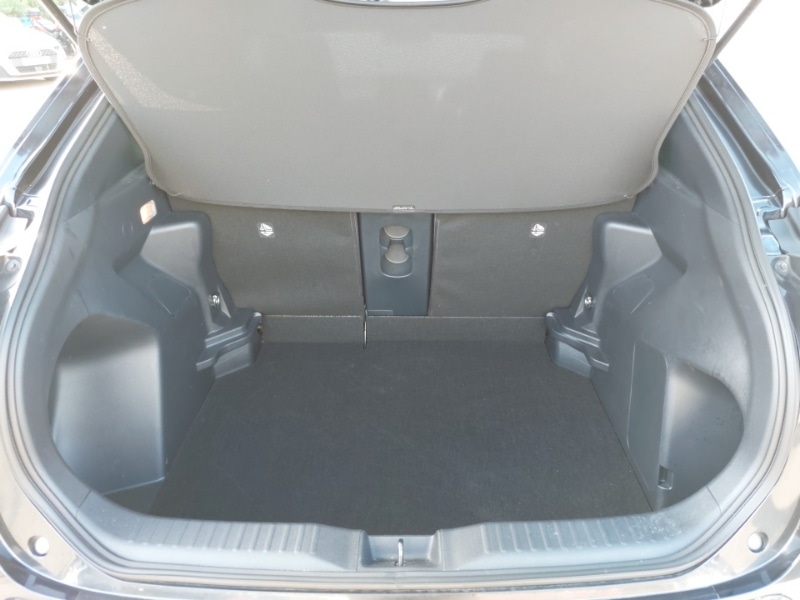 Used Toyota Yaris Cross 2022 for sale - 78133344: Photo 8