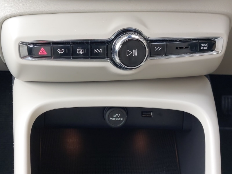 Used Volvo XC40 2020 for sale - 77115383: Photo 11