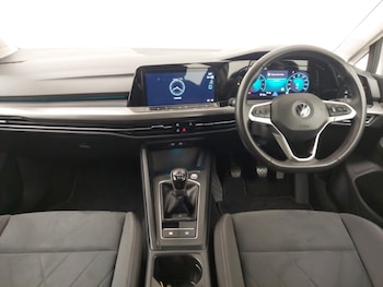 Used Volkswagen Golf 2021 for sale - 75946031: Photo
