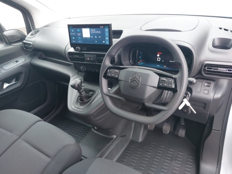 Used Citroen Berlingo 2025 for sale - 76717964: Photo 2