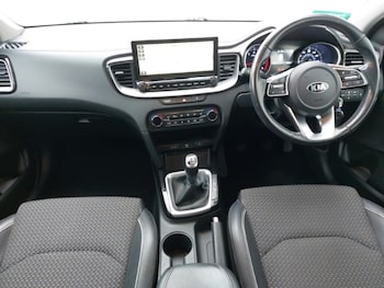 Used Kia Ceed 2020 for sale - 77948295: Photo