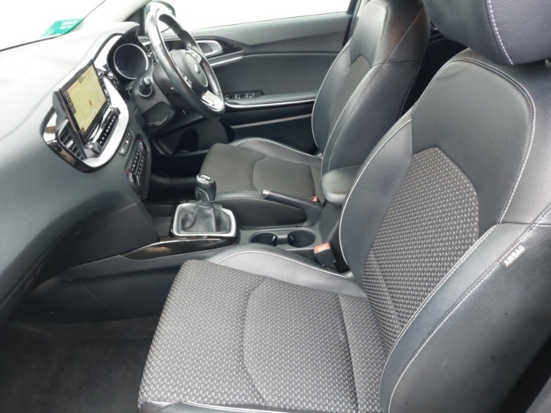 Used Kia Ceed 2020 for sale - 77948295: Photo 5