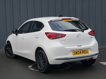 Used Mazda Mazda2 2024 for sale - 76764205: Photo