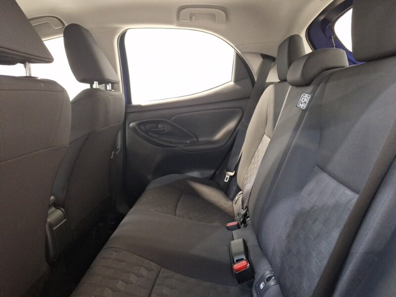 Used Mazda Mazda2 HYBRID 2024 for sale - 76683241: Photo 6