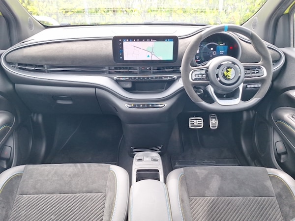 Used Abarth 500 2023 for sale - 76254025: Photo 2