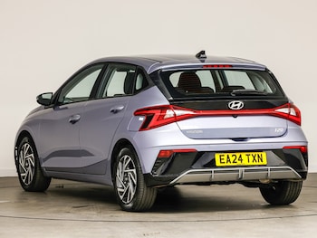 Used Hyundai i20 2024 for sale - 76288813: Photo 3