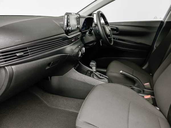 Used Hyundai i20 2024 for sale - 76288813: Photo 5