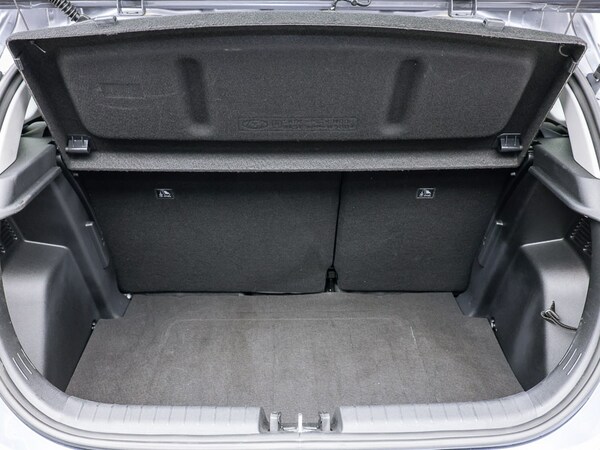Used Hyundai i20 2024 for sale - 76288813: Photo 8
