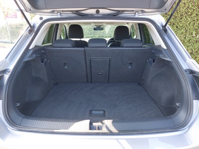 Used Volkswagen T-Roc 2023 for sale - 78164801: Photo 8