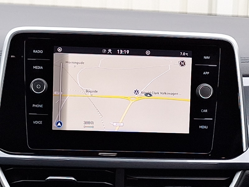 Used Volkswagen T-Roc 2023 for sale - 77645105: Photo 11