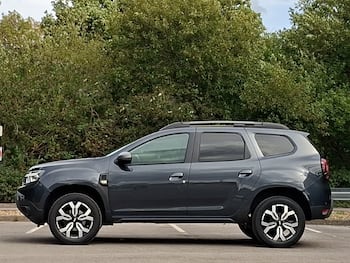 Used Dacia Duster 2024 for sale - 79700311: Photo